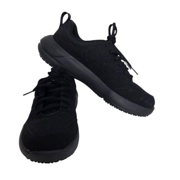 CROCS Women's On the Clock Work Sneaker SIZE 8 in Triple Black - Picture 1 of 16